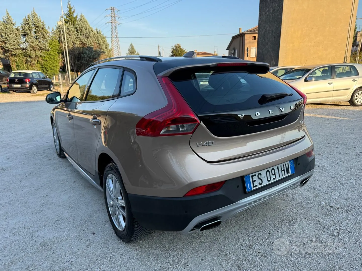Volvo V40 2013 photo 4