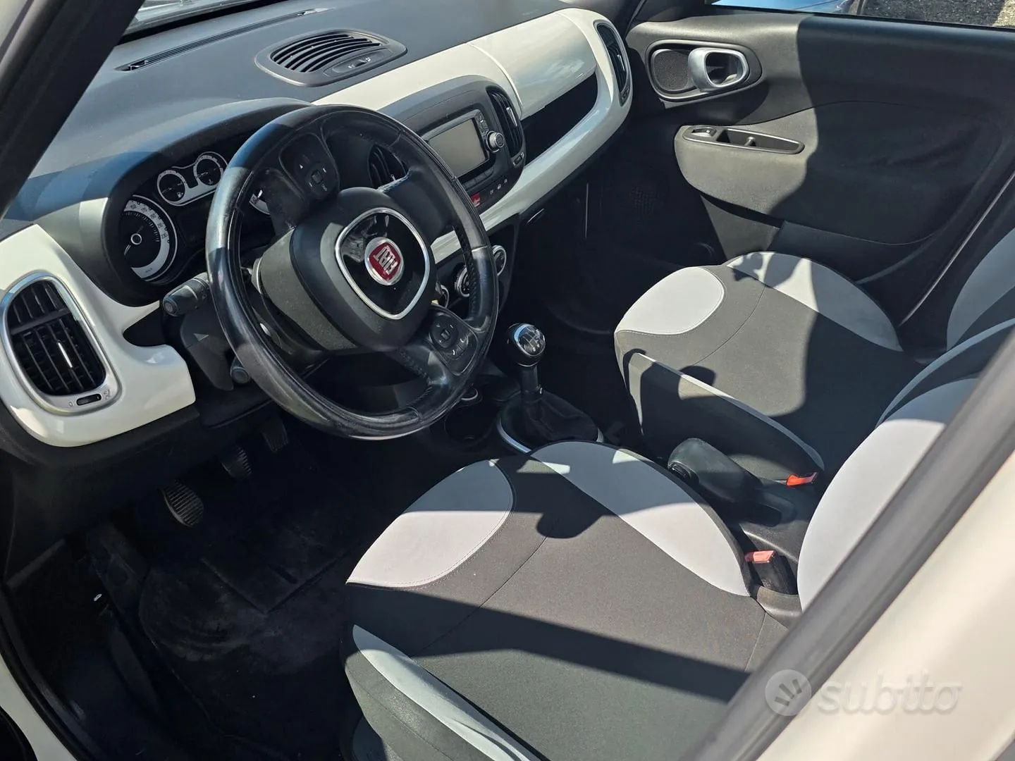 Fiat 500L 2015 photo 5