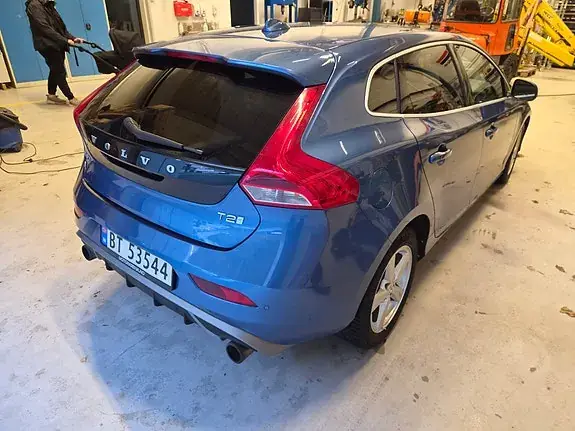 Volvo V40 2017 photo 5