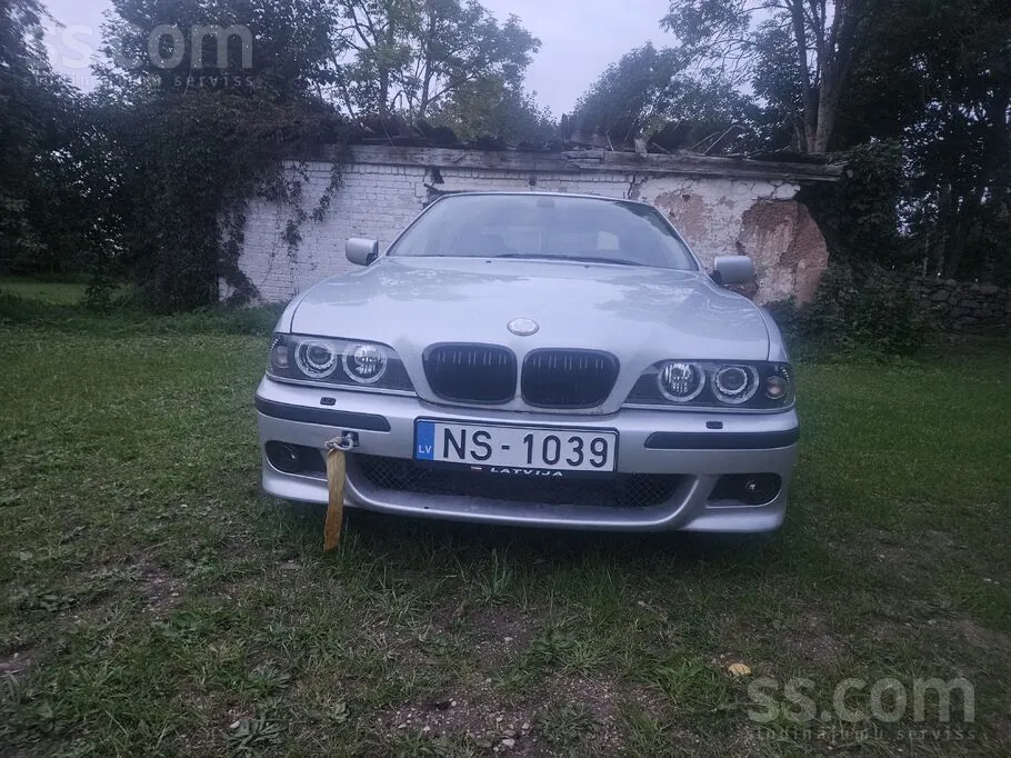 BMW 520