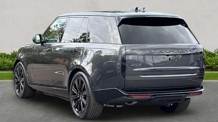 Land Rover Range Rover 2026 photo 2