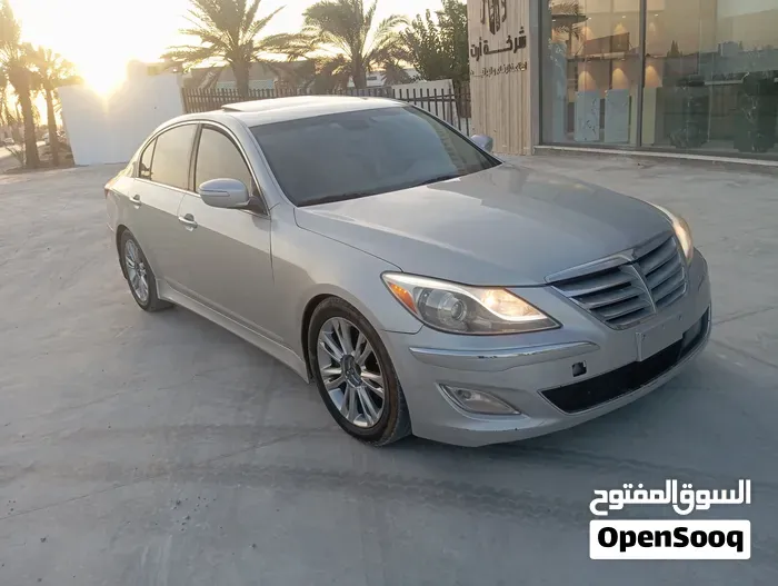 Hyundai Genesis