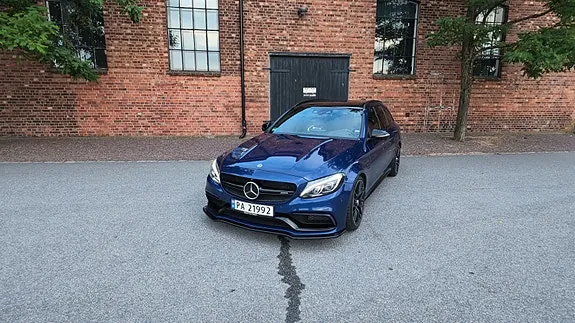Mercedes-Benz C63 2017 photo 4