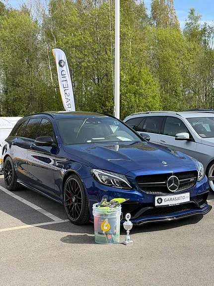 Mercedes-Benz C63
