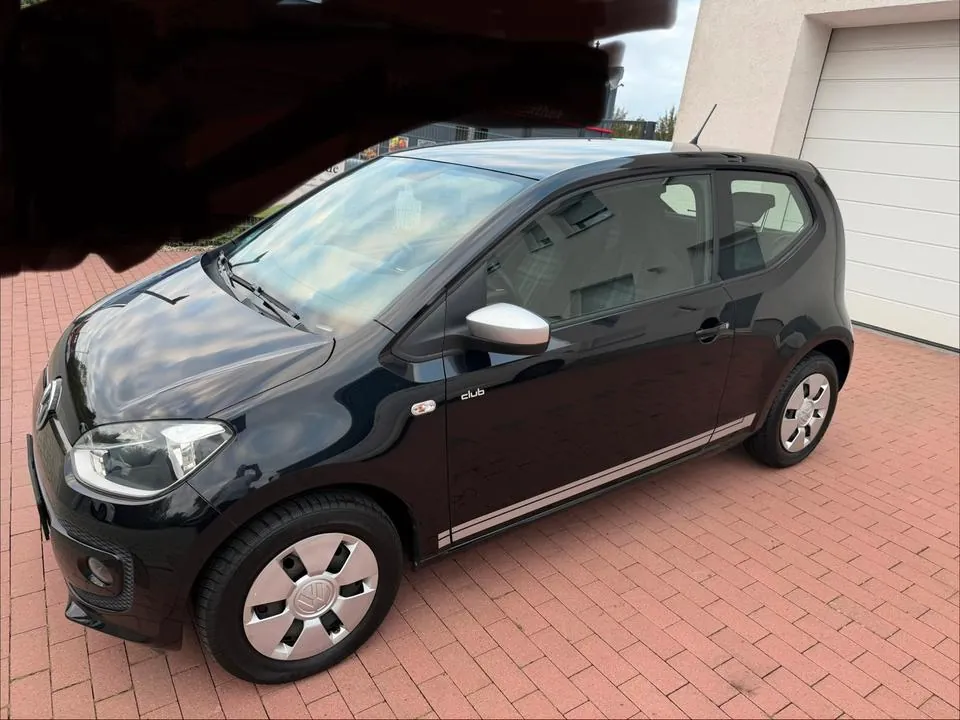 Volkswagen Up