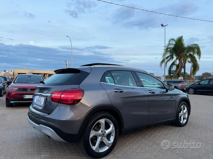 Mercedes-Benz Gla 2017 photo 3