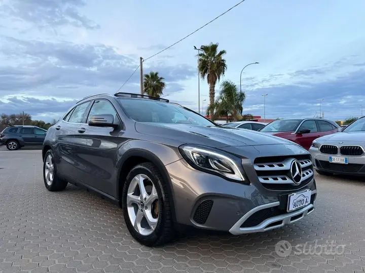 Mercedes-Benz Gla 2017 photo 2