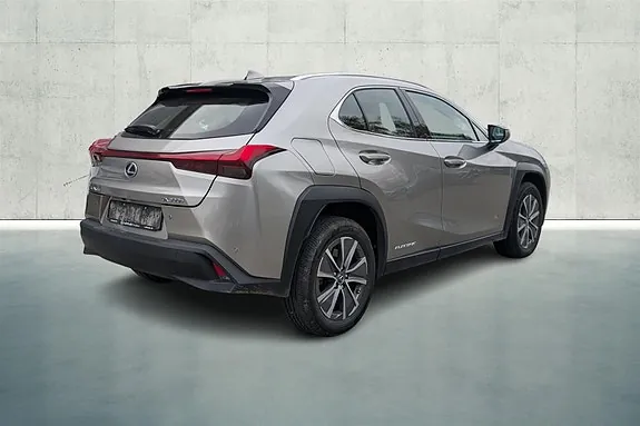 Lexus Ux300E 2022 photo 5