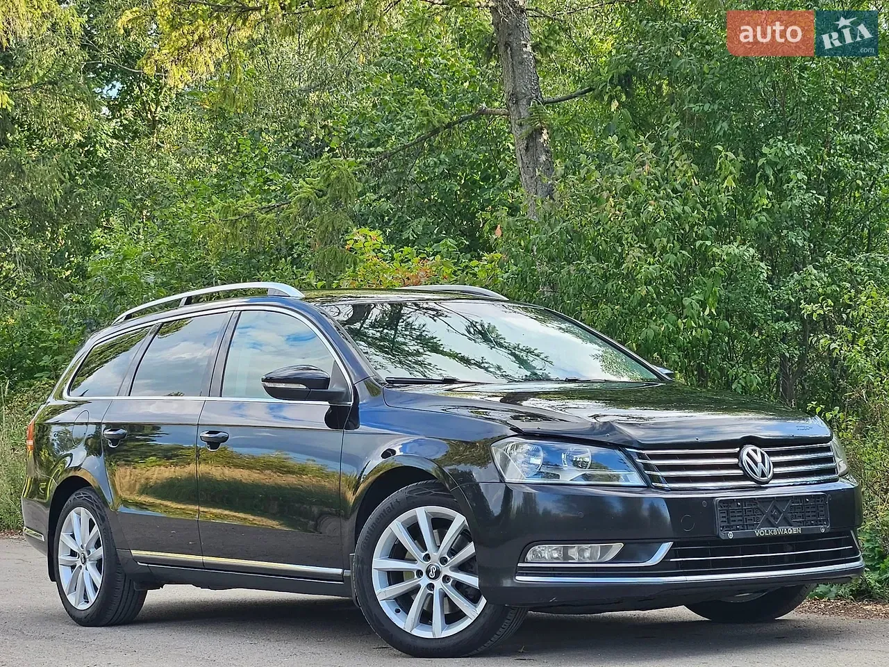 Volkswagen Passat 2012 photo 3