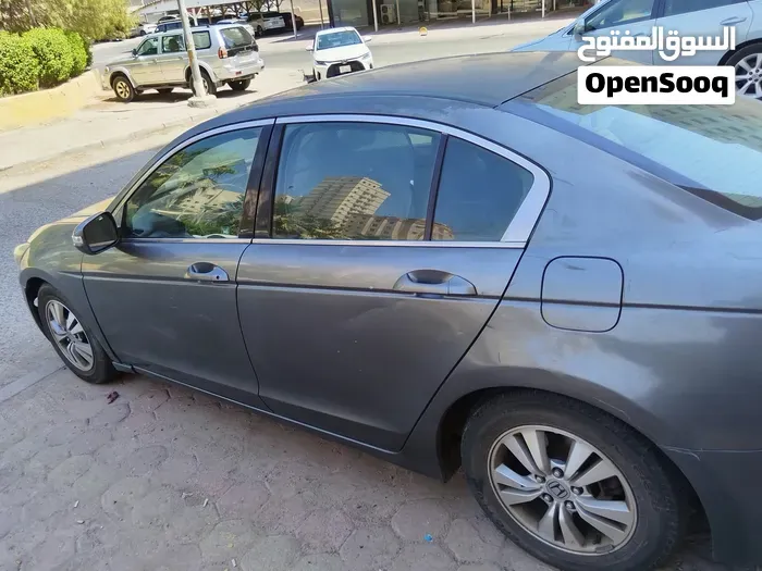 Honda Accord 2010 photo 3