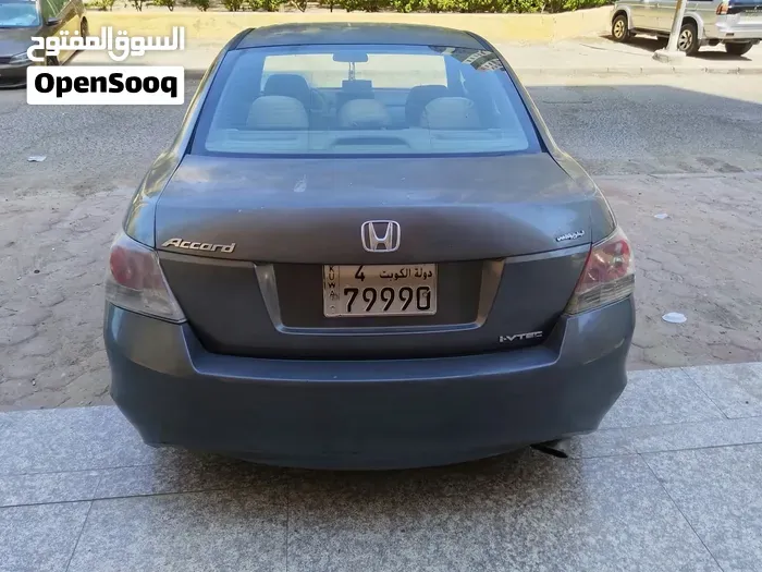 Honda Accord 2010 photo 4
