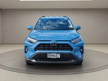 Toyota Rav4 2025 photo 3