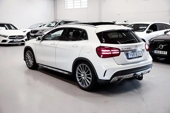 Mercedes-Benz Gla200 D 2018 photo 4