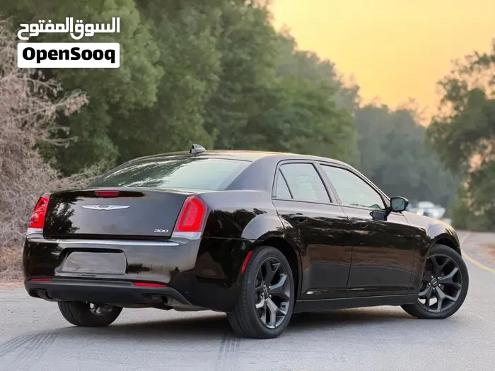 Chrysler 300S 2021 photo 4