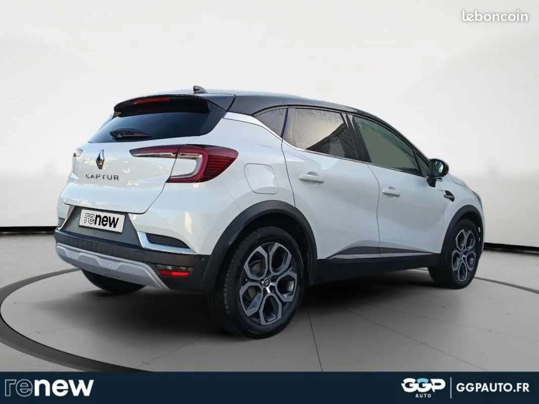Renault Captur 2023 photo 5