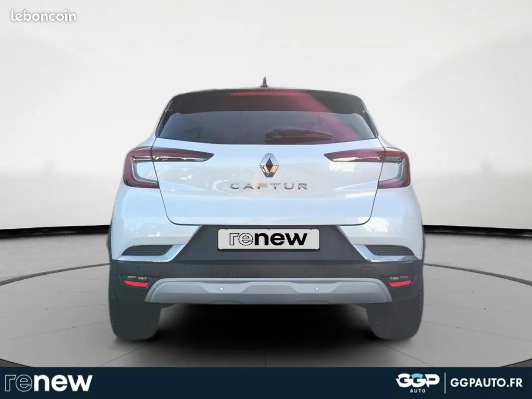 Renault Captur 2023 photo 4