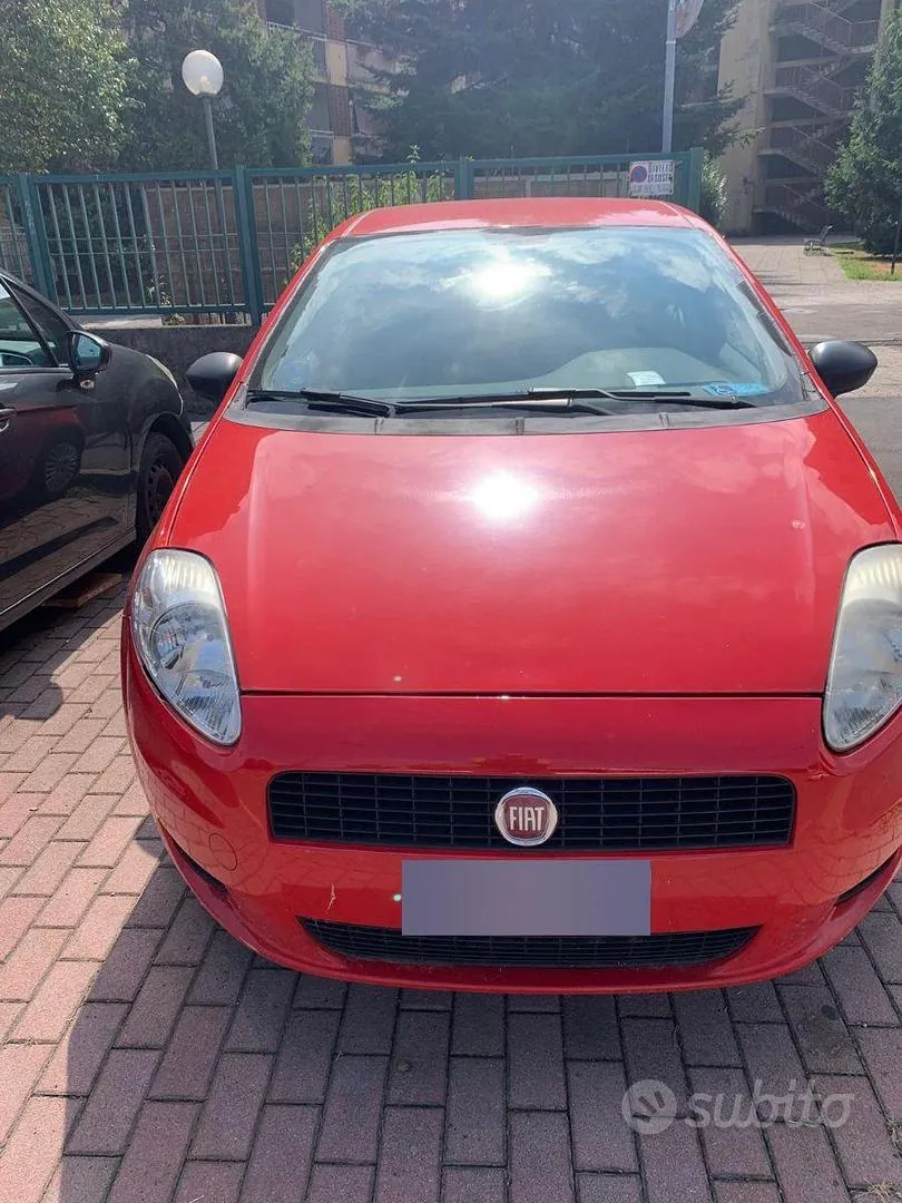Fiat Grande Punto 2007 photo 4