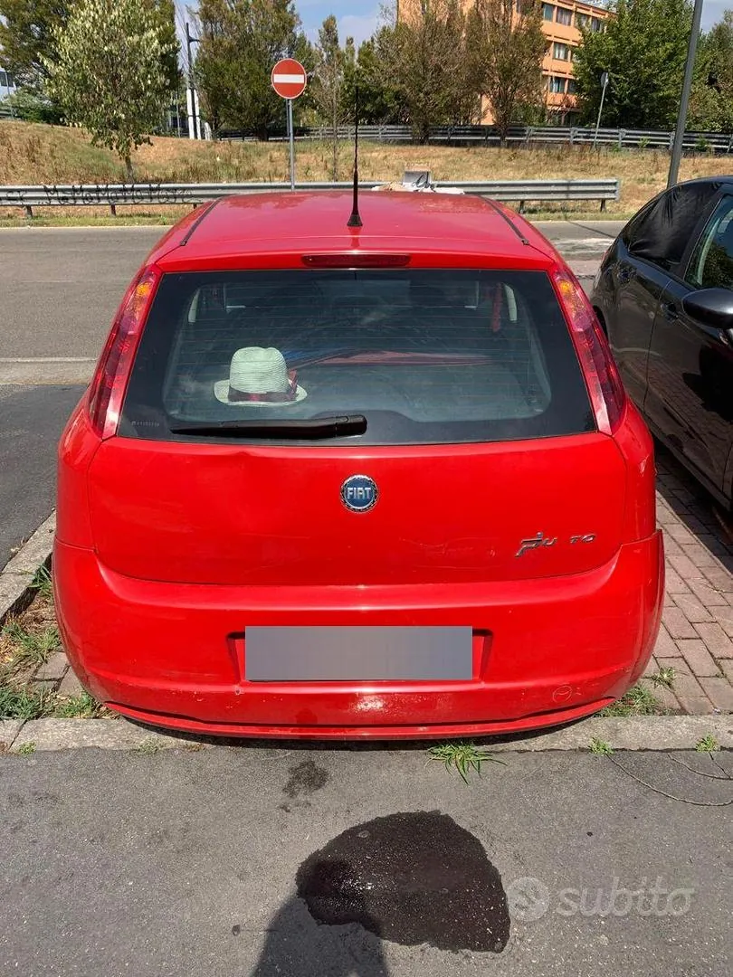 Fiat Grande Punto 2007 photo 3