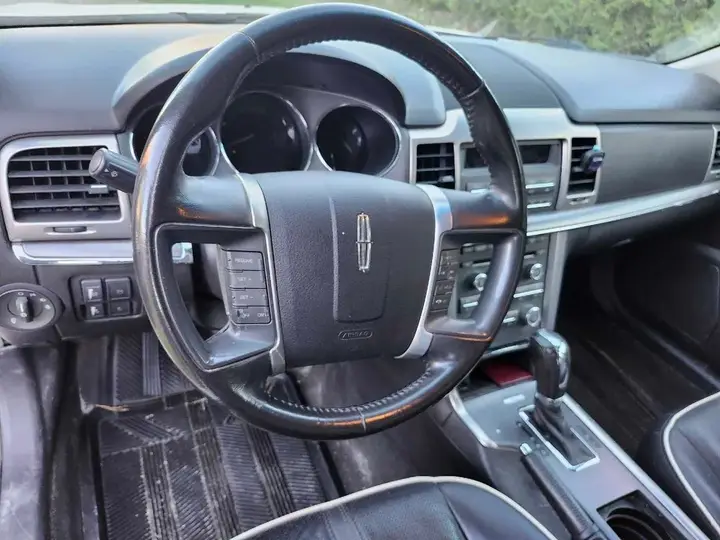 Lincoln Mkz 2011 photo 5