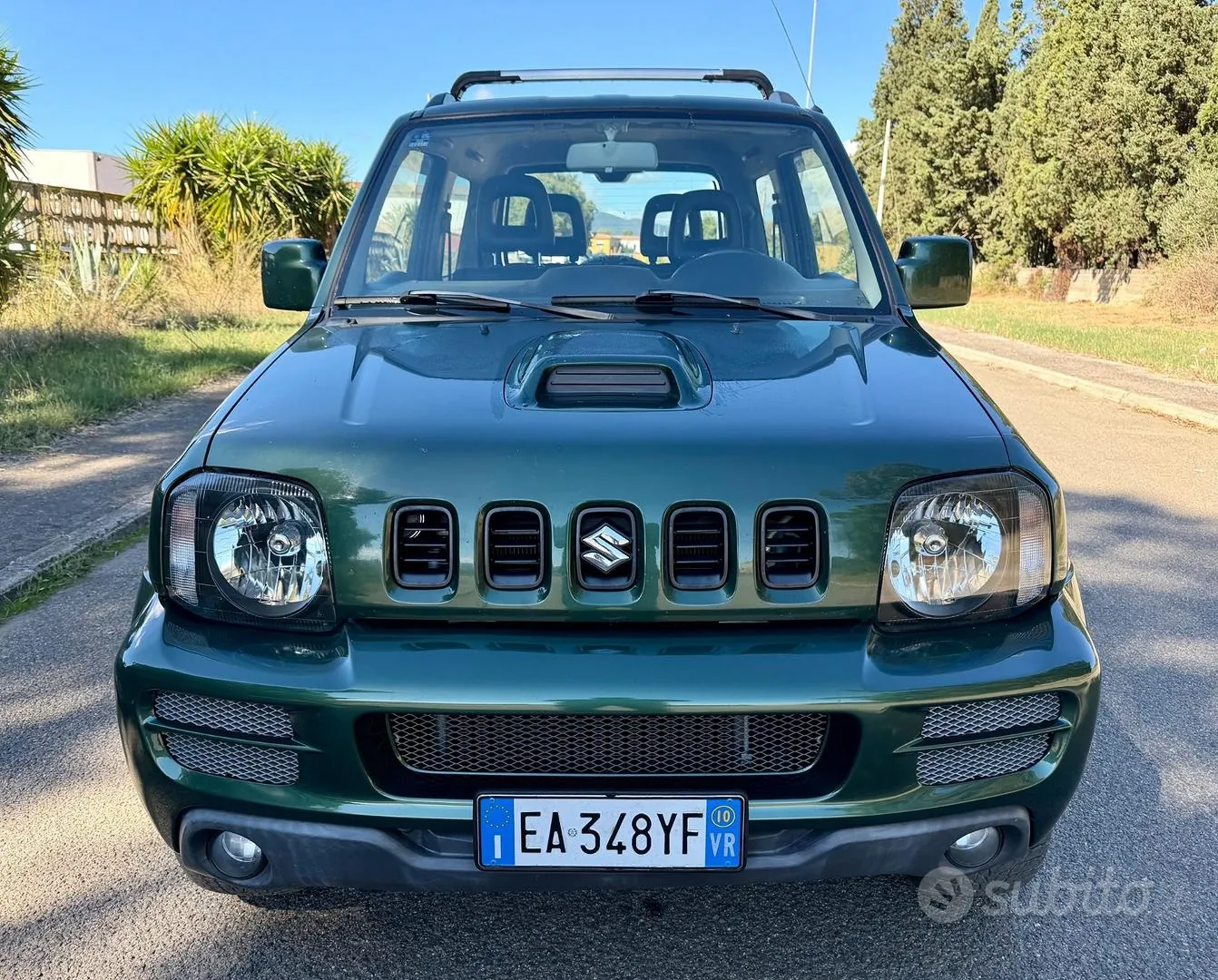 Suzuki Jimny 2010 photo 2
