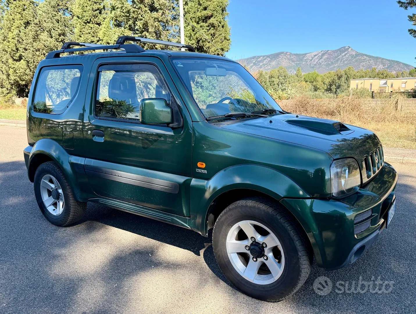 Suzuki Jimny 2010 photo 3