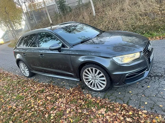 Audi A3 2016 photo 5