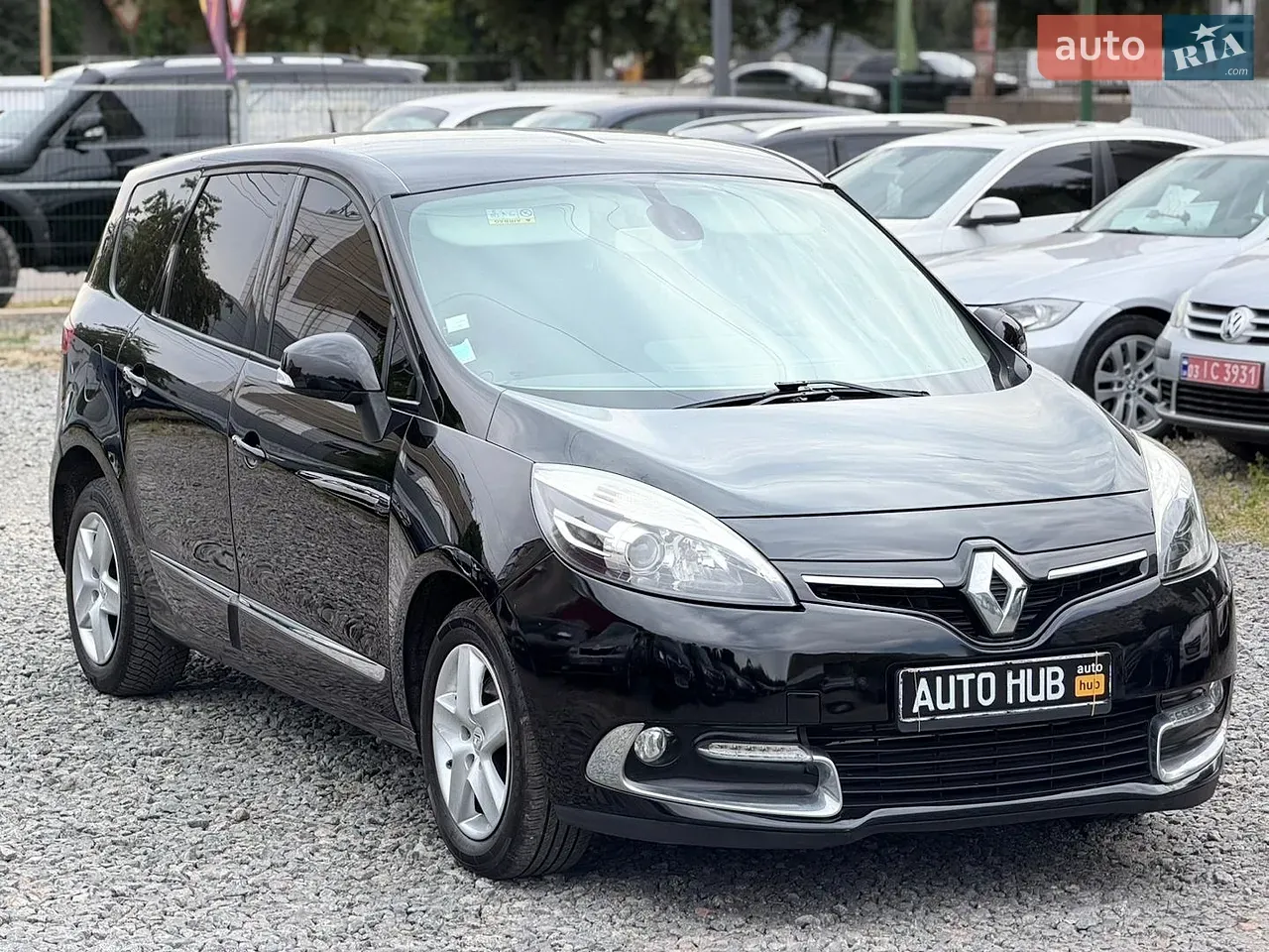 Renault Scenic 2015 photo 2