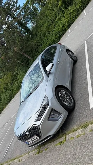 Hyundai Ioniq 2020 photo 2