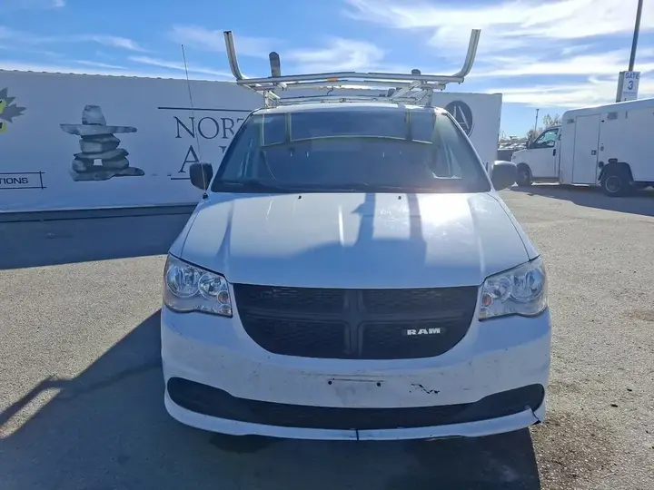 Ram C/V 2015 photo 2