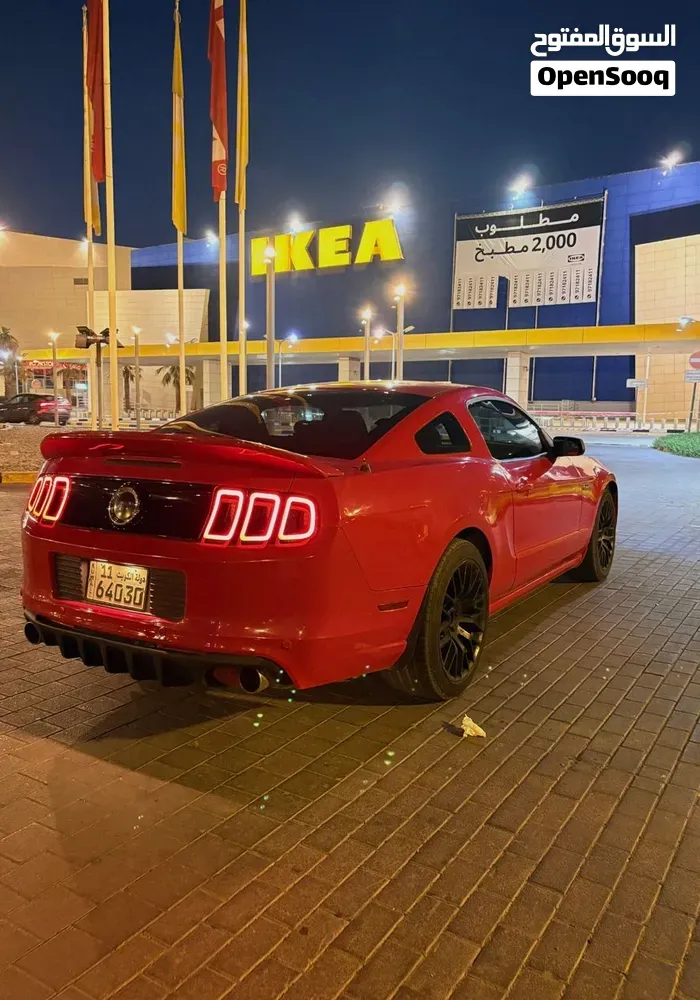 Ford Mustang 2013 photo 2