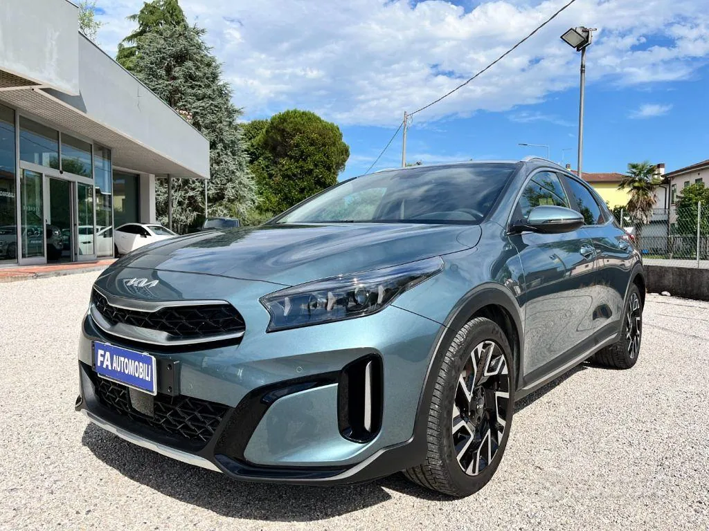 Kia Xceed 2023 photo 2