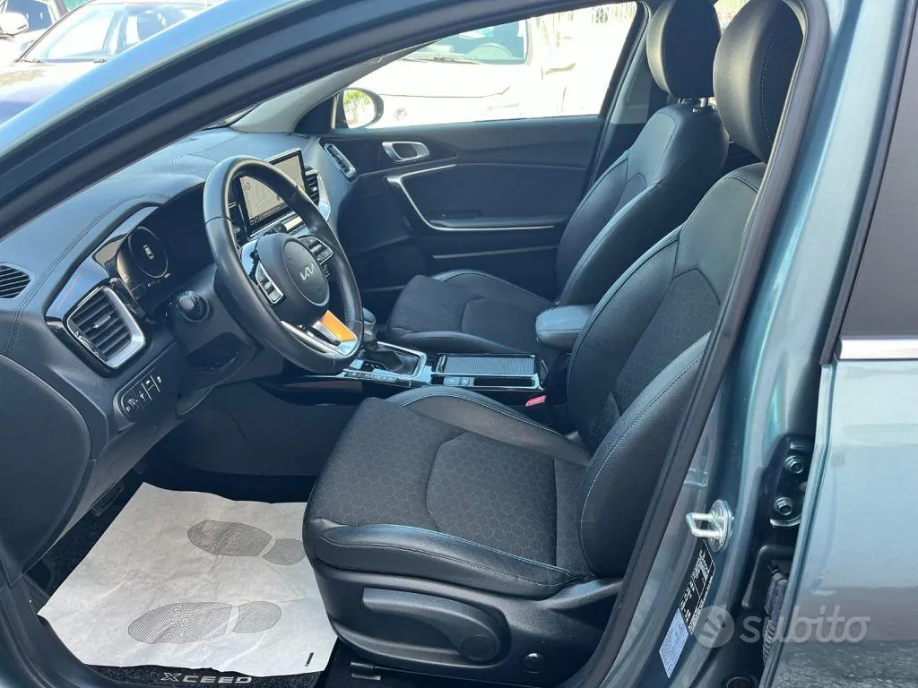 Kia Xceed 2023 photo 5