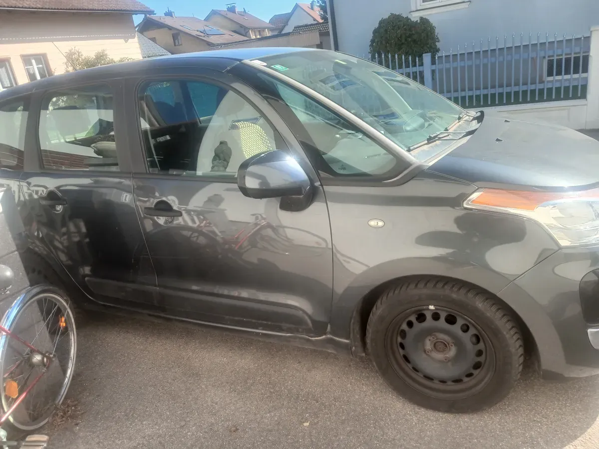 Citroen C3 Picasso 2012 photo 3