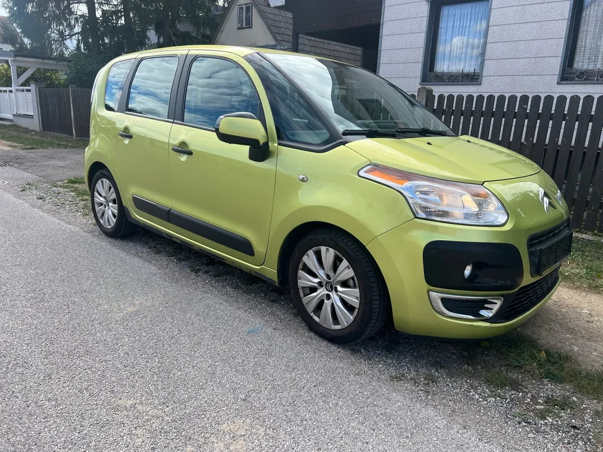 Citroen C3 Picasso 2009 photo 2