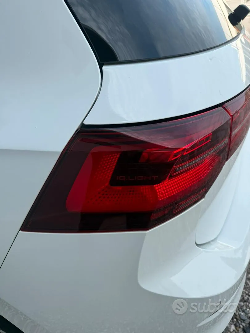 Volkswagen Golf 2022 photo 3