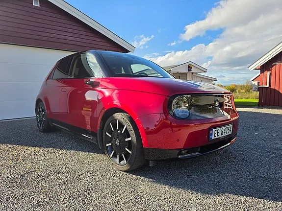 Honda E
