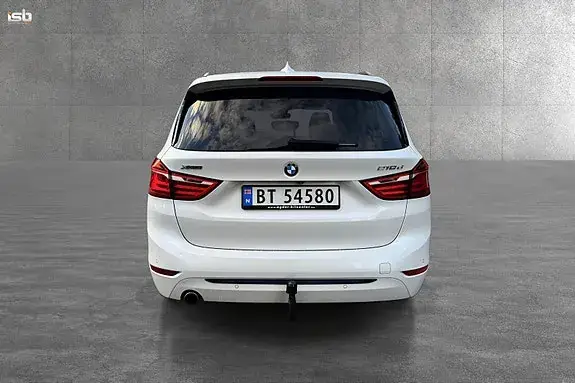 BMW 218D 2017 photo 4