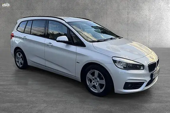 BMW 218D