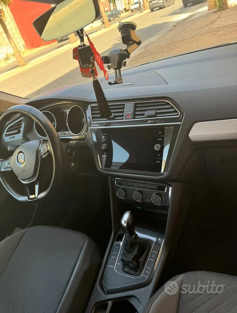 Volkswagen Tiguan 2018 photo 4