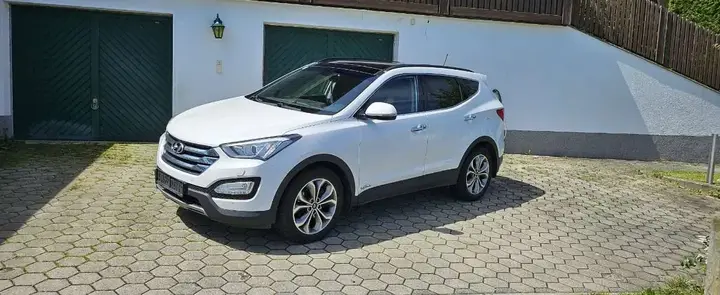 Hyundai Santa Fe 2015 photo 3