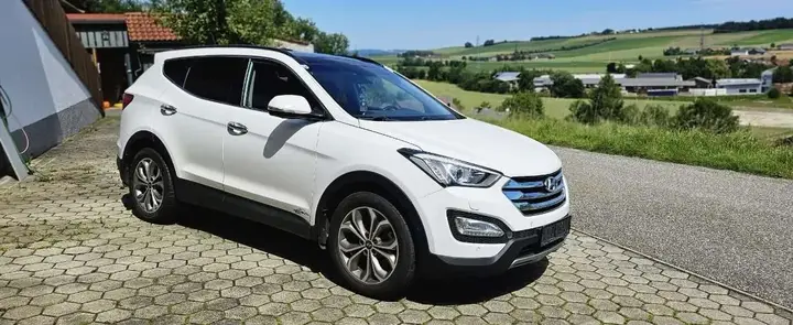 Hyundai Santa Fe 2015 photo 2