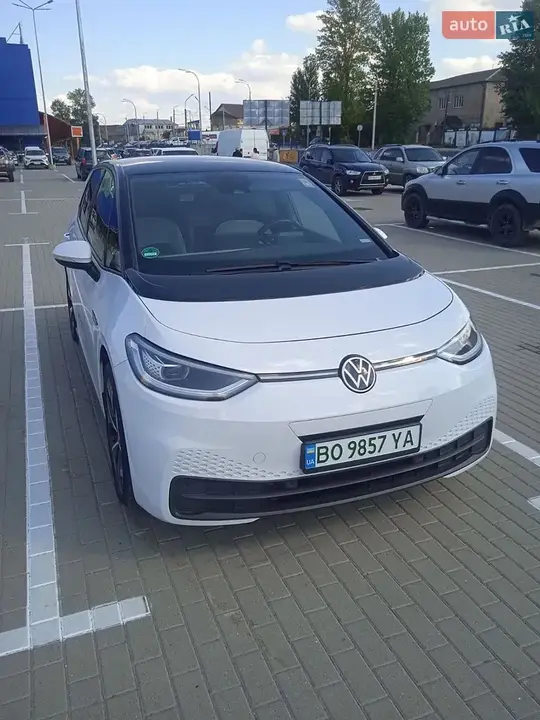 Volkswagen Id.3 2021 photo 3