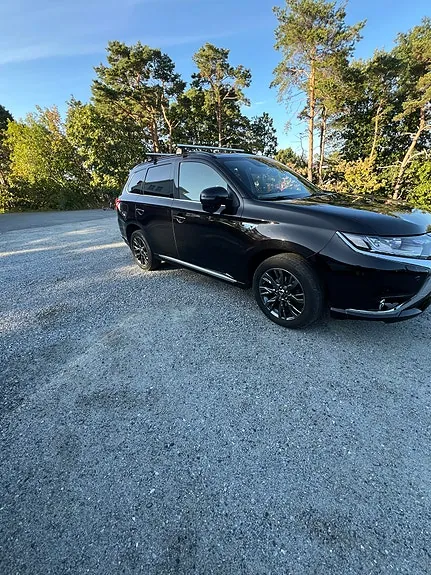 Mitsubishi Outlander 2018 photo 4