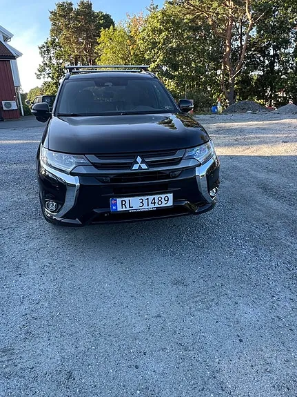 Mitsubishi Outlander 2018 photo 3