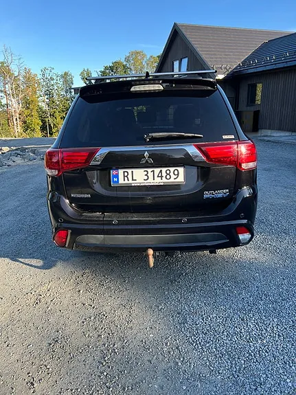 Mitsubishi Outlander 2018 photo 5