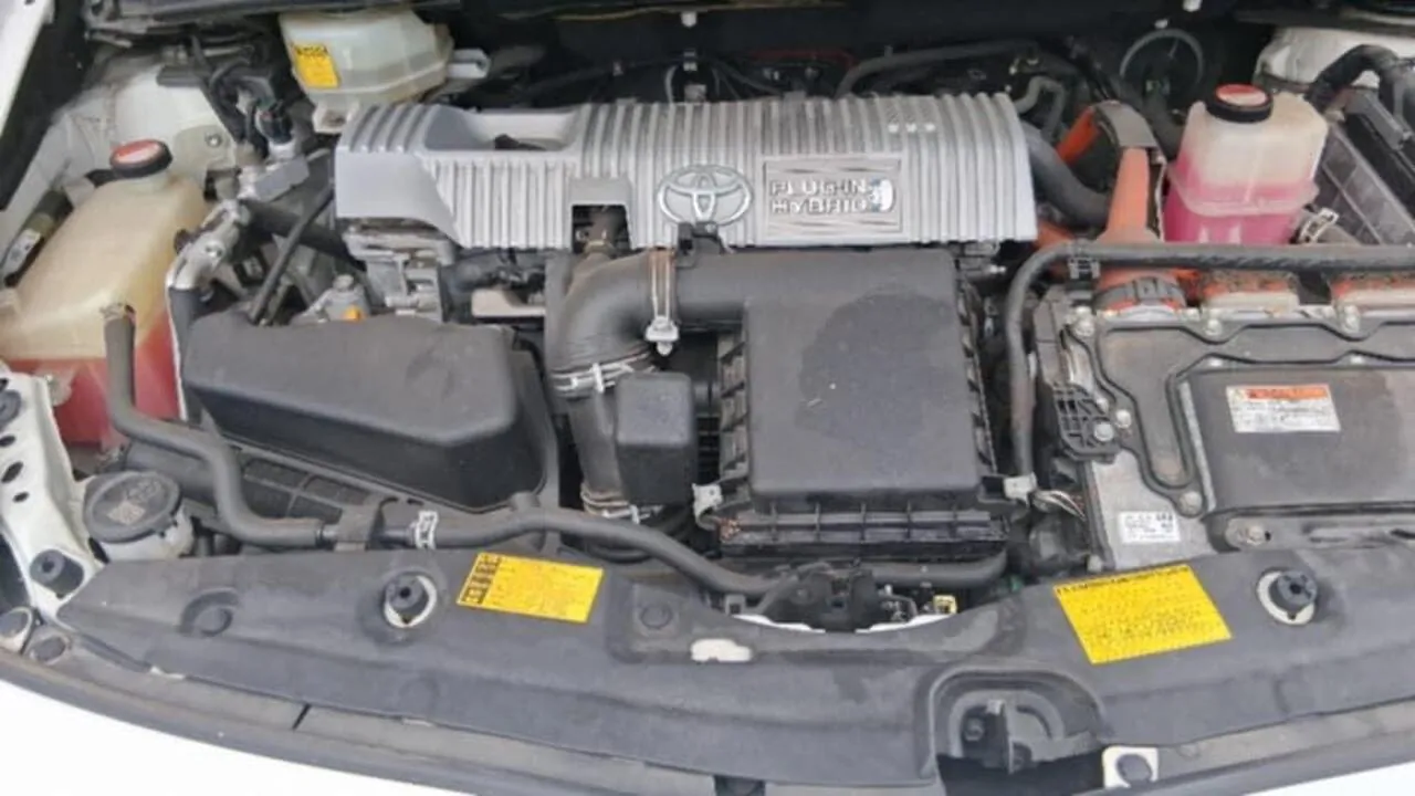 Toyota Prius 2025 photo 5