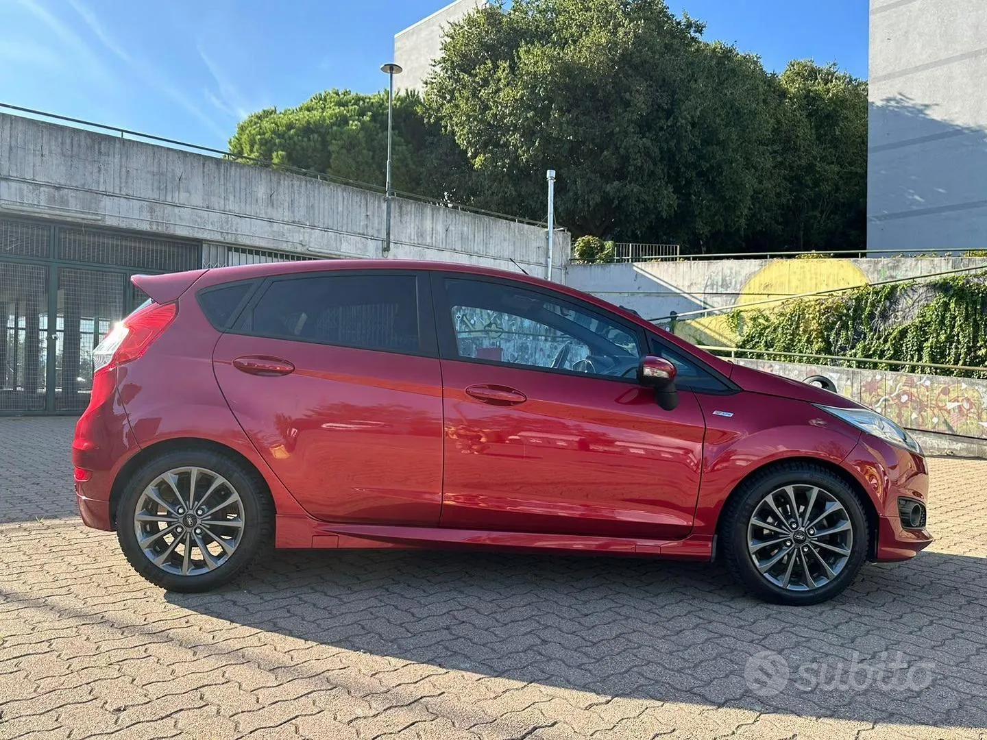Ford Fiesta 2017 photo 4