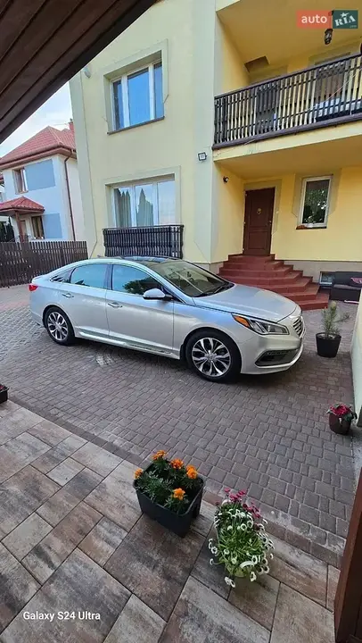 Hyundai Sonata