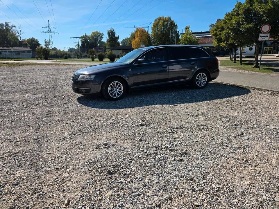 Audi A6 Avant Quattro