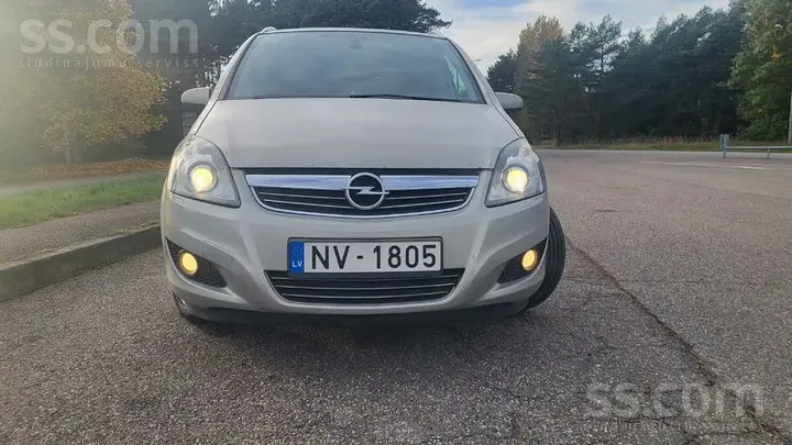 Opel Zafira